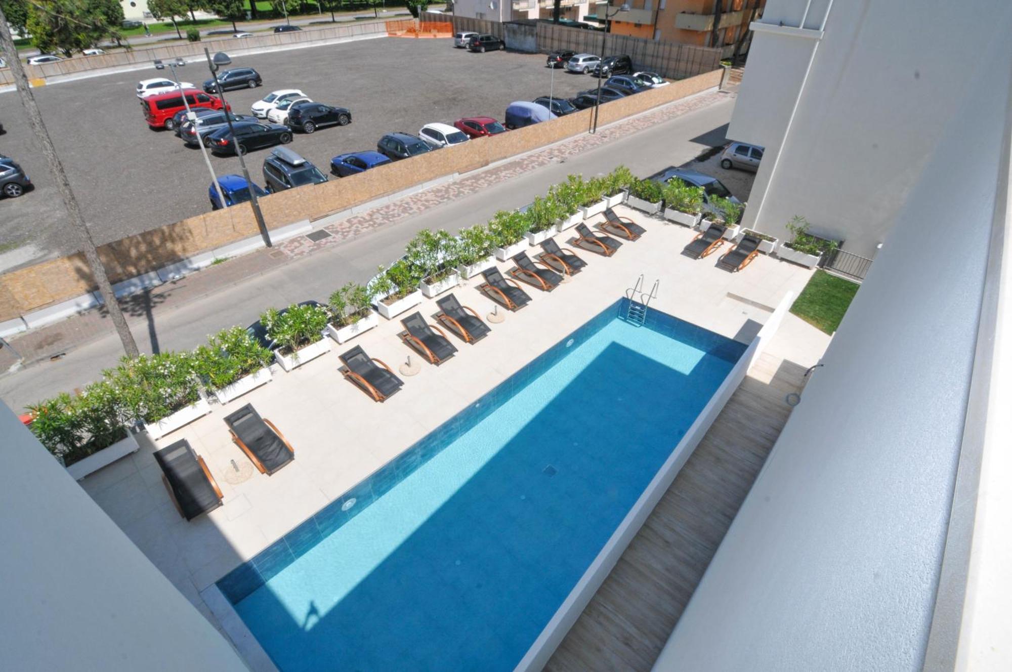 Marina Junior Suite 4 Stelle S Caorle Exterior foto